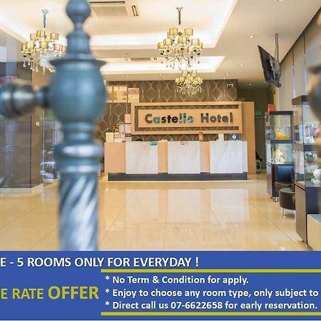 Castello Hotel Kulai Kültér fotó
